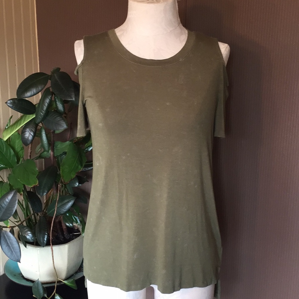 Art class green‎ cold shoulder top size xlarge